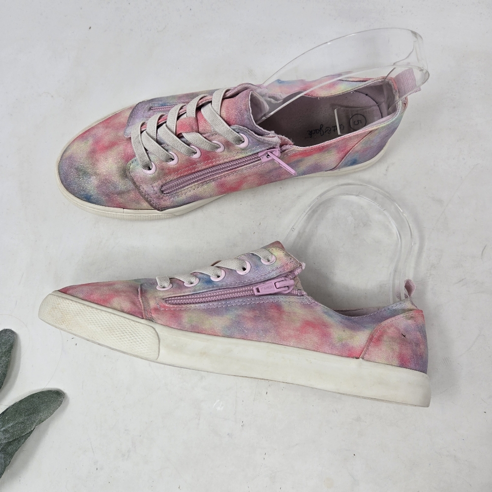 Cat & Jack Tie-Dye Canvas Lace Up Slip on Sneakers Women's Size 5